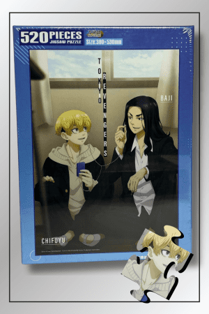 Tokyo Revengers 520-piece jigsaw puzzle box featuring Baji and Chifuyu